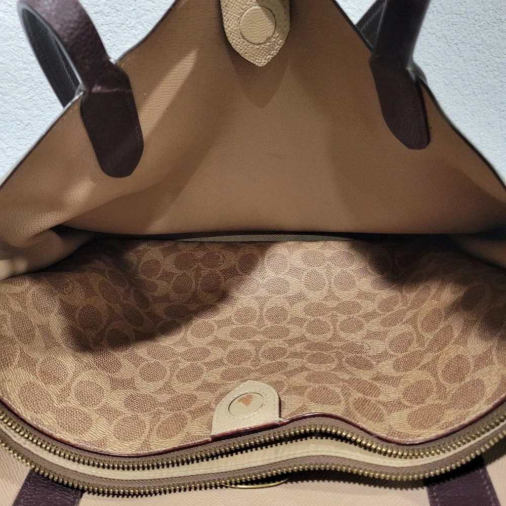 Coach Willow Tote Bag Colorblock With Signature Canvas Dove Gray C0692